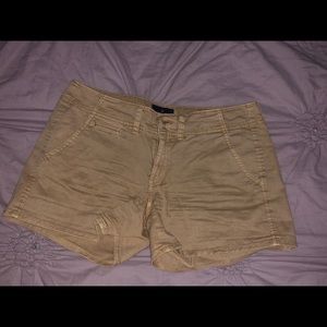 American Eagle khaki shorts